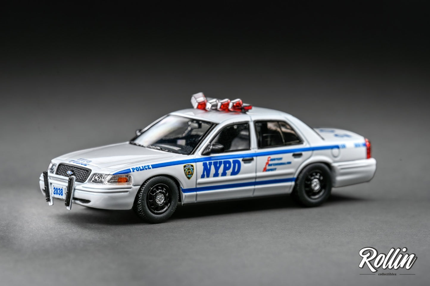 Rollin Ford CV Victoria Crown w/ NYPD New York City Police Car Livery