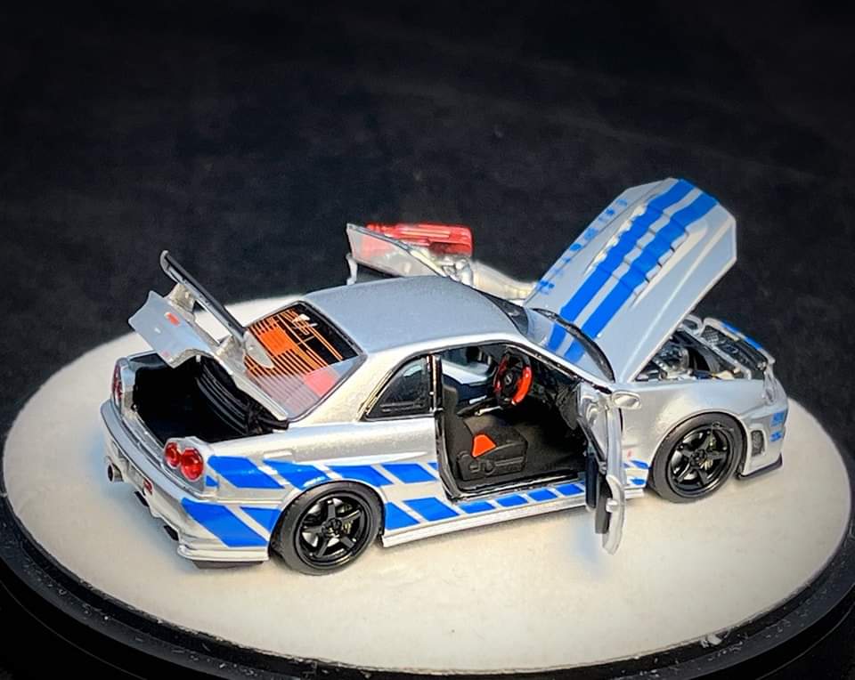 PGM x One Model Nissan R34 Z Tune Silver with Blue Stripes,Fully Opening