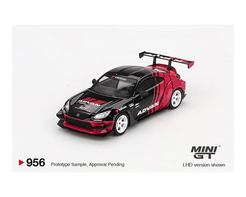 Mini GT 1:64 Toyota GR86 HKS TYPE R ADVAN – 2022 Tokyo Auto Salon