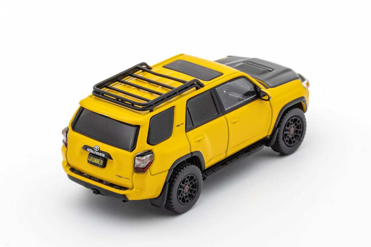 GCD Toyota 4RUNNER SUV 4x4 OFF ROAD in Yellow