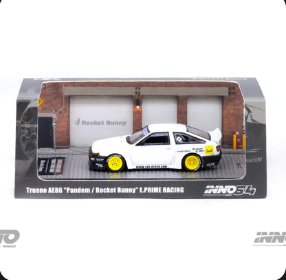 Inno64 Toyota Corolla Sprinter Trueno AE86 "PANDEM / ROCKET BUNNY" in white