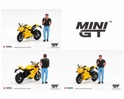 [Pre-Order] Mini GT 1:64 Ducati Panigale V4 S with Ducati Figure Yellow